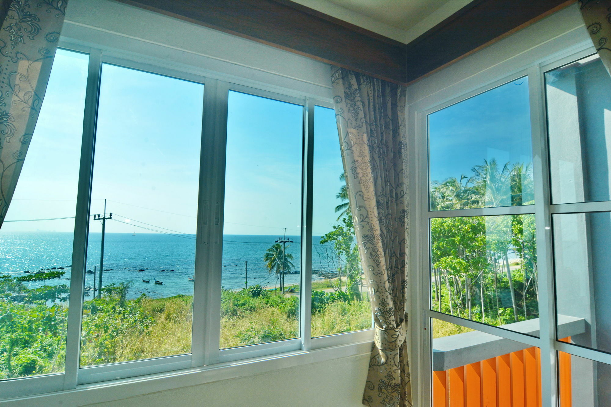 The Sea @ Lanta Hotel Ko Lanta Екстериор снимка